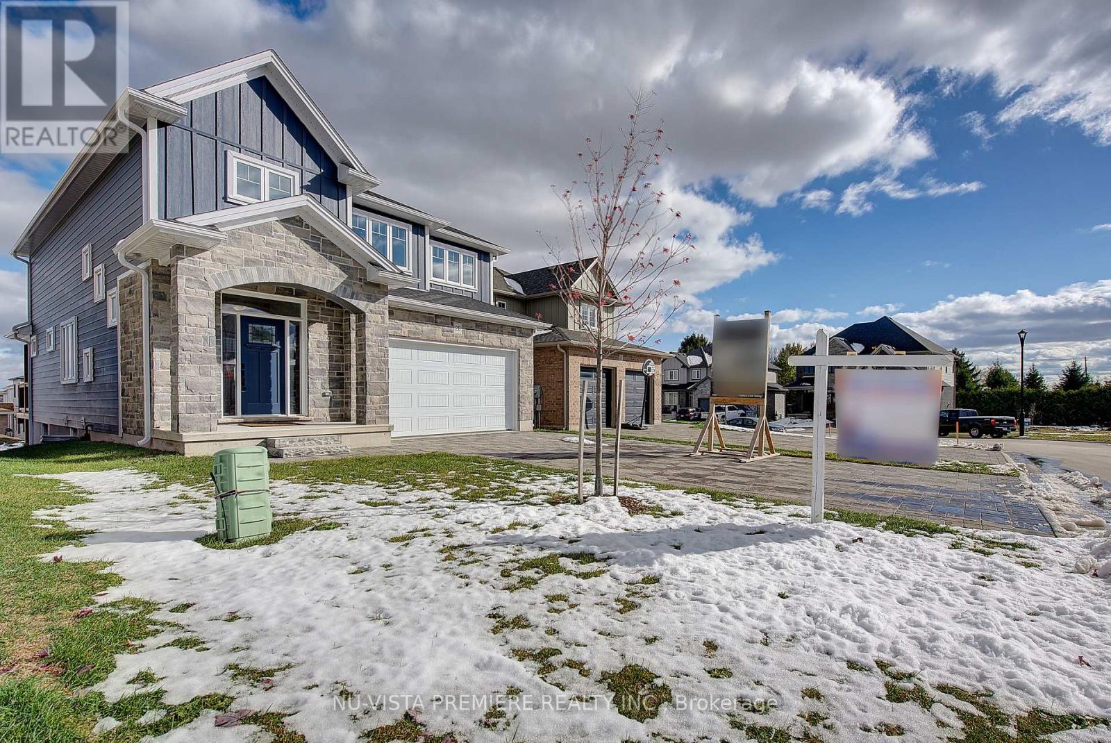 28 Basil Crescent, Middlesex Centre, Ontario  N0M 2A0 - Photo 3 - X12475693