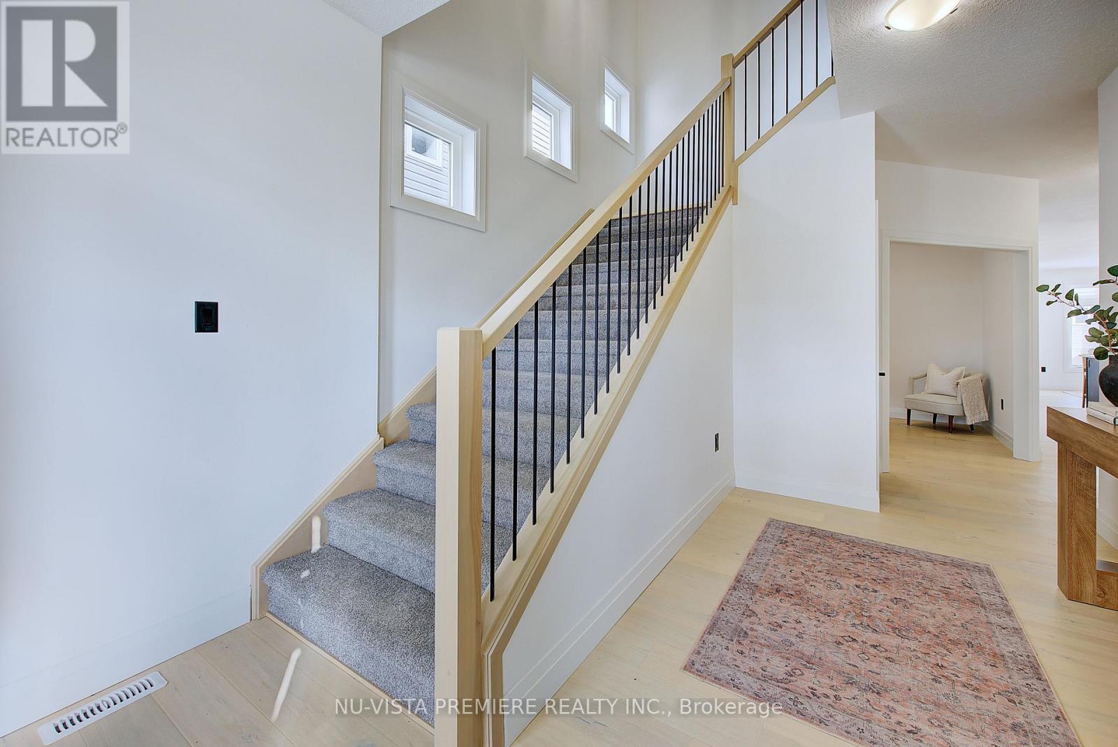 28 Basil Crescent, Middlesex Centre, Ontario  N0M 2A0 - Photo 6 - X12475693