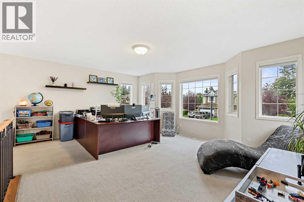 7 Spring View Sw, Calgary, Alberta  T3H 3S7 - Photo 15 - A2242735