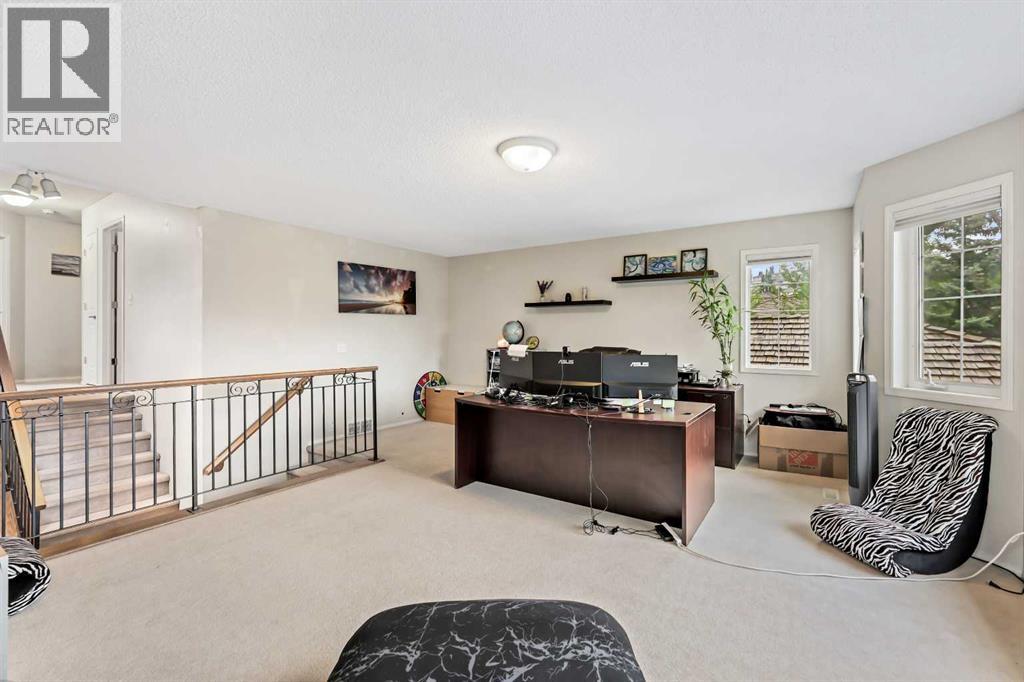 7 Spring View Sw, Calgary, Alberta  T3H 3S7 - Photo 13 - A2242735