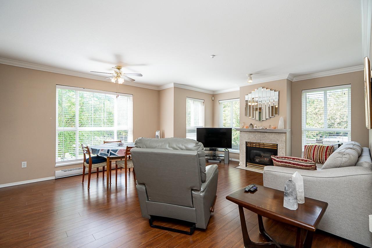 203 15885 84 Avenue, Surrey, British Columbia  V4N 0W7 - Photo 1 - R3067384