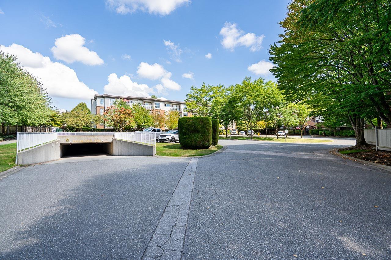 203 15885 84 Avenue, Surrey, British Columbia  V4N 0W7 - Photo 32 - R3067384