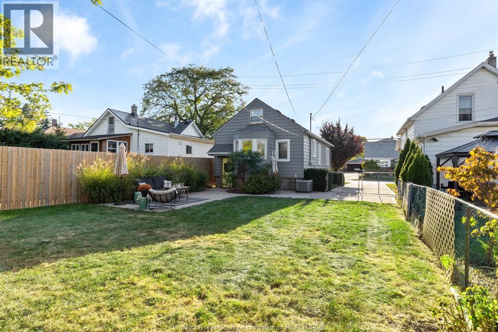 376 Lauzon, Windsor, Ontario N8S 3L9 - Photo 18 - 25028865