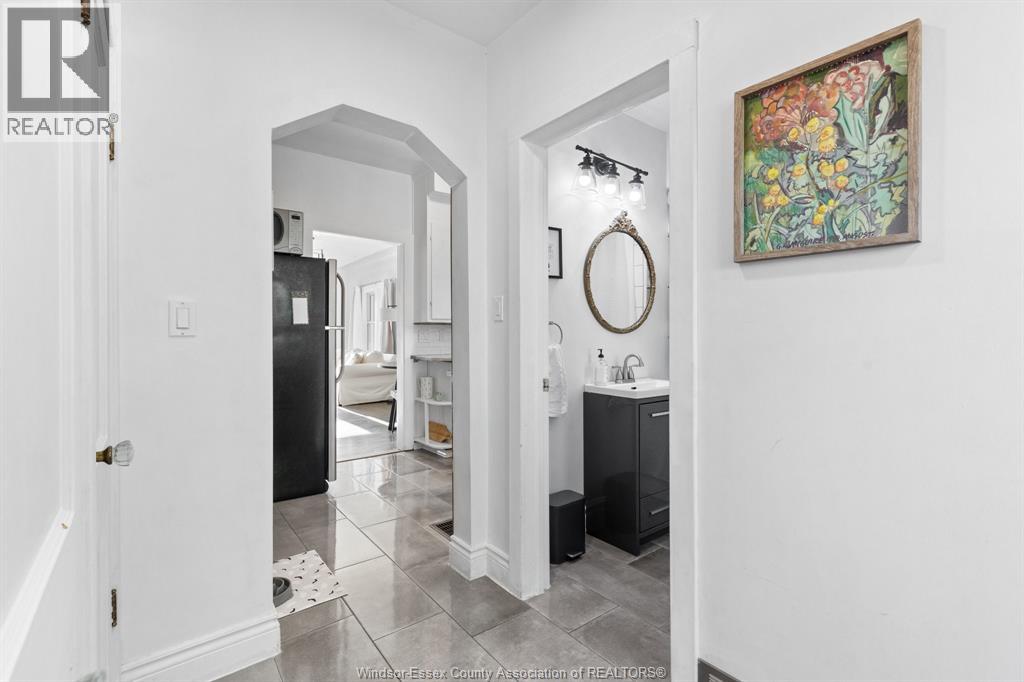376 Lauzon, Windsor, Ontario N8S 3L9 - Photo 9 - 25028865
