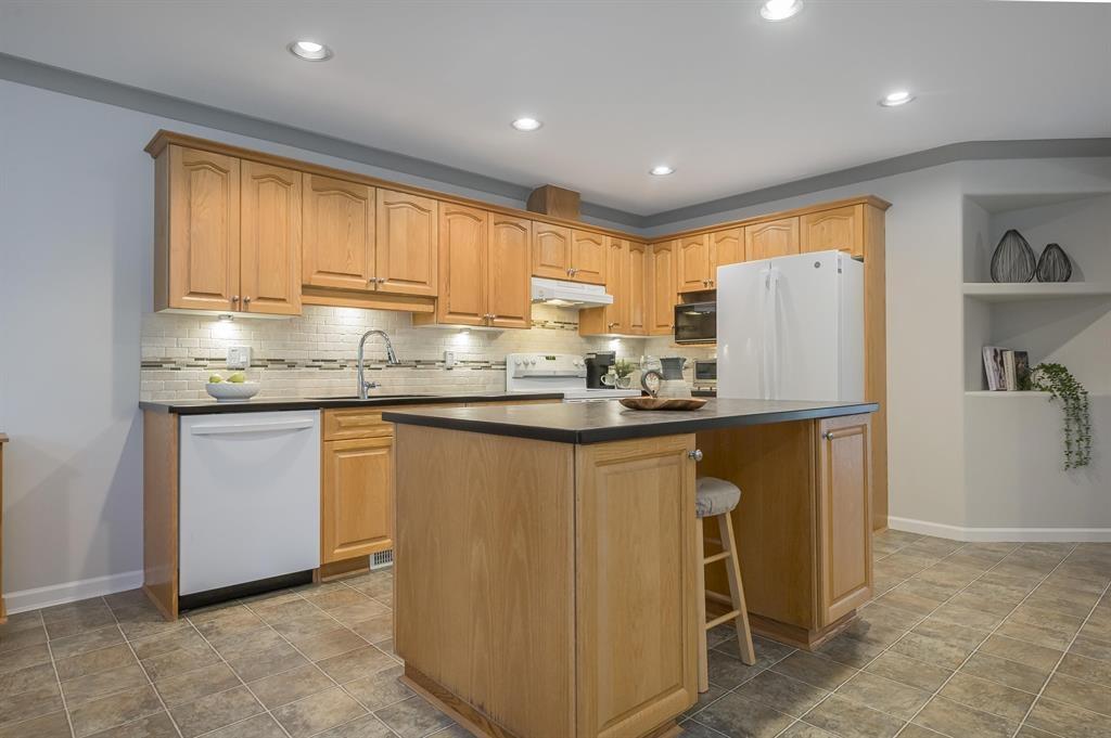 20792 91 Avenue, Langley, British Columbia  V1M 2P5 - Photo 12 - R3067420