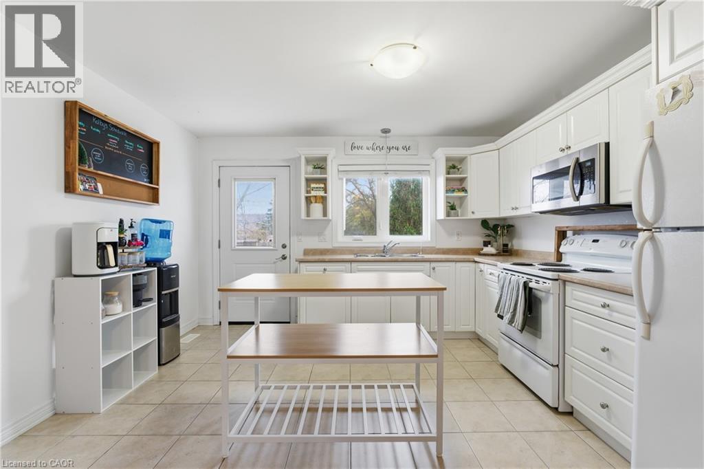 615 Southworth Street S, Welland, Ontario L3B 2A2 - Photo 9 - 40788313