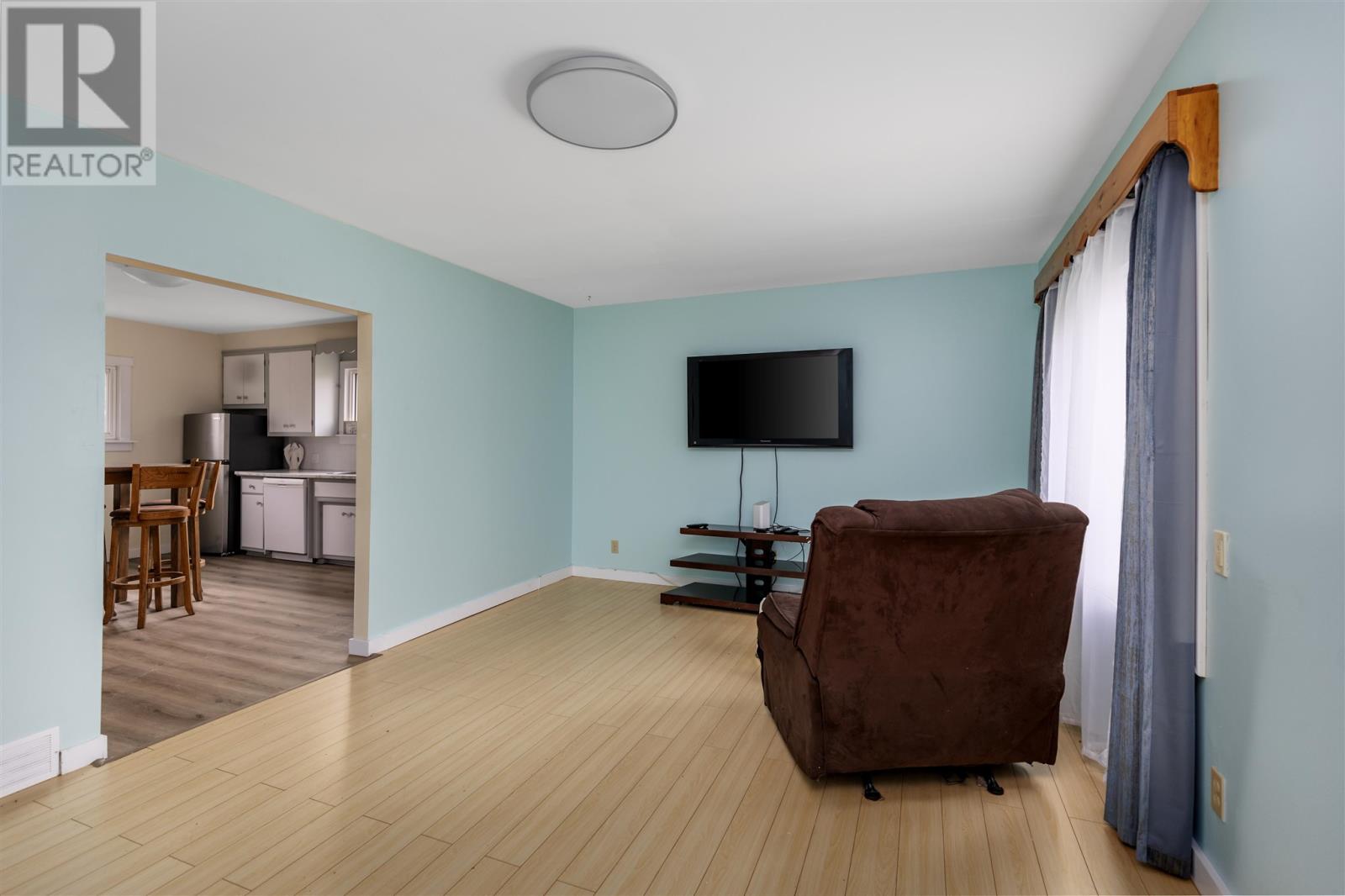 57 Cameron Ave, Sault Ste. Marie, Ontario P6B 4W9 - Photo 8 - SM252893