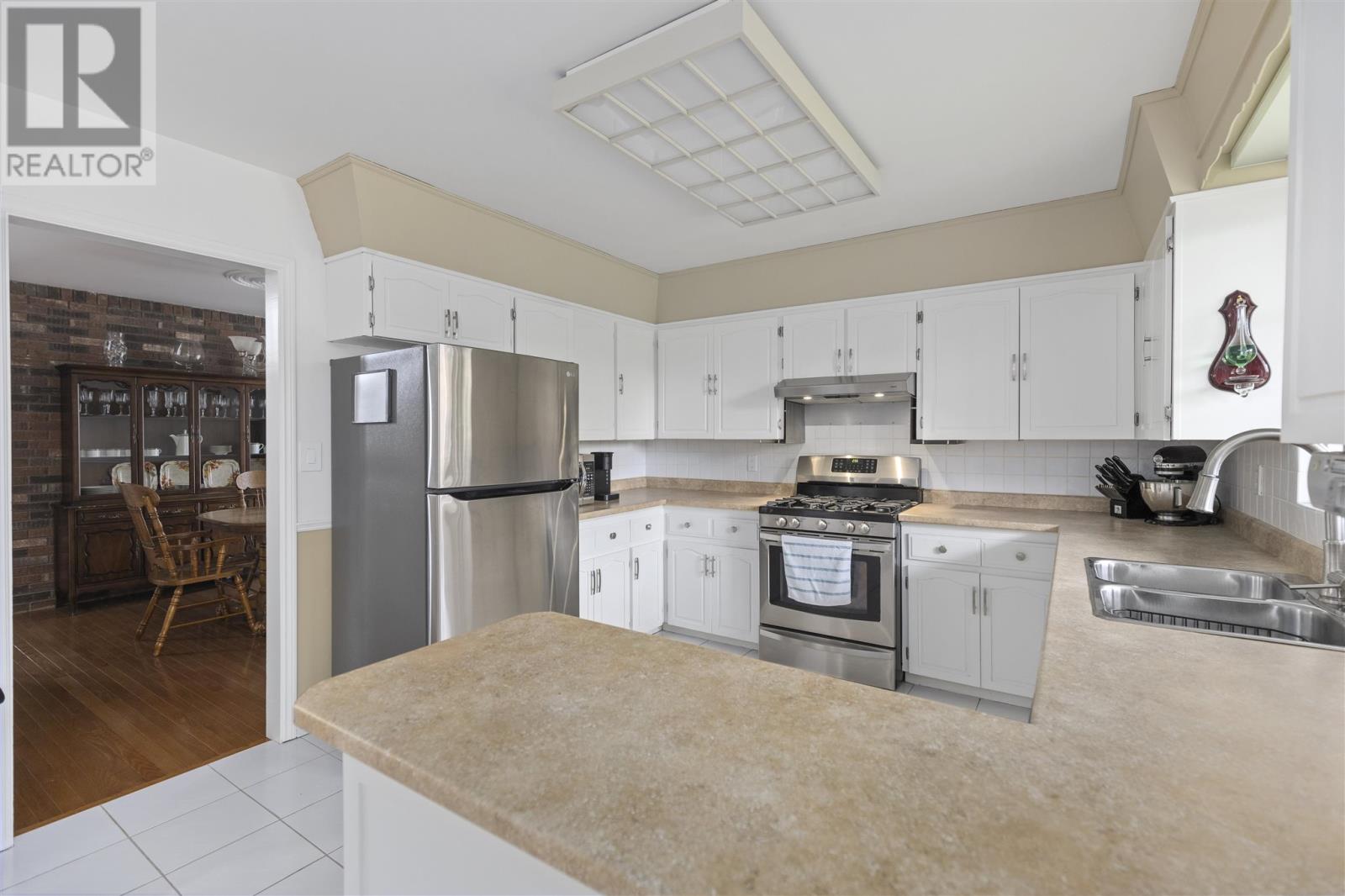 16 Charlotte Dr, Sault Ste. Marie, Ontario P6B 5S7 - Photo 14 - SM252917