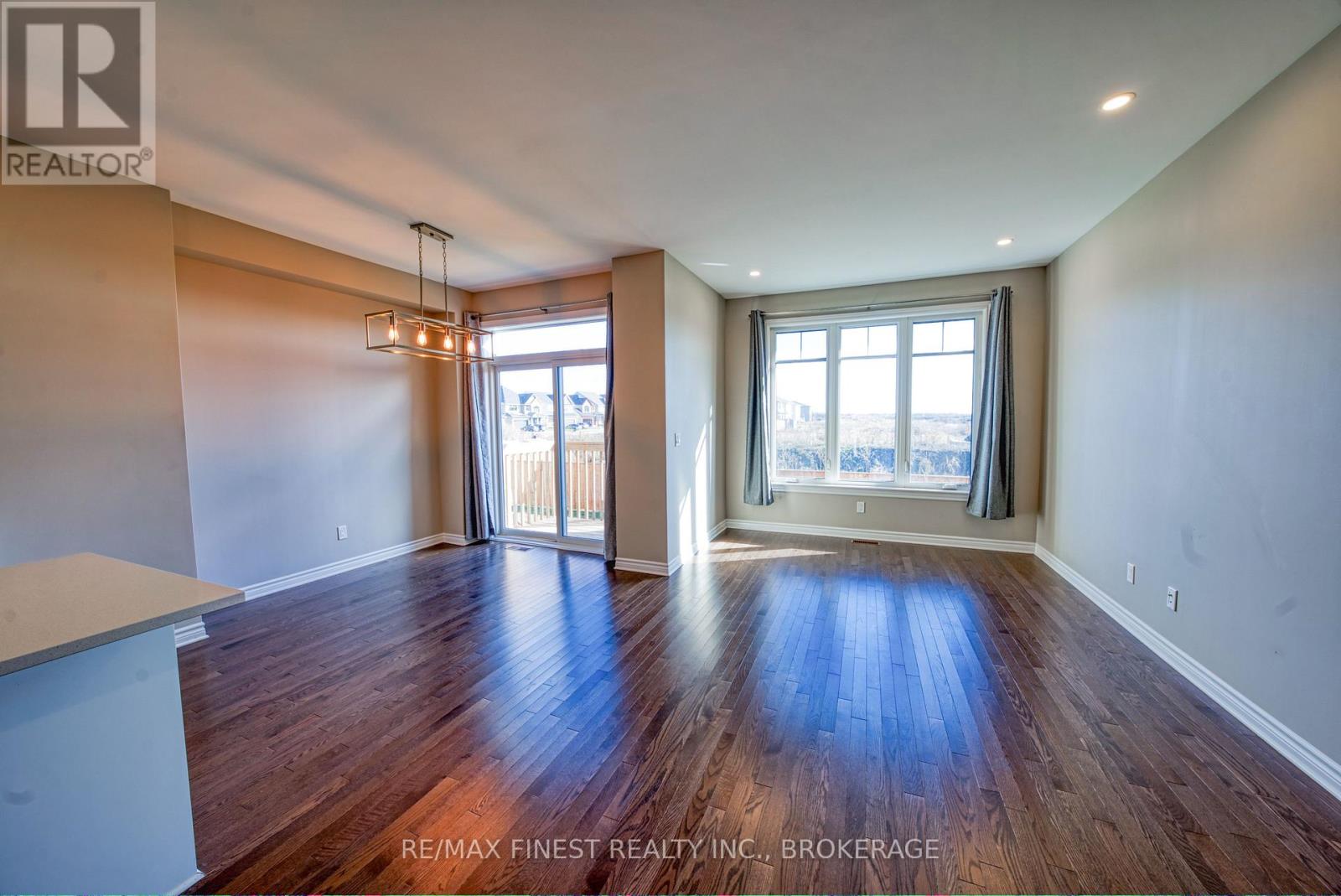 1321 Demers Avenue, Kingston, Ontario K7M 0H6 - Photo 11 - X12447226