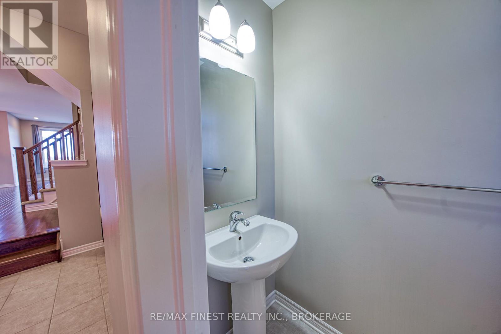 1321 Demers Avenue, Kingston, Ontario K7M 0H6 - Photo 6 - X12447226