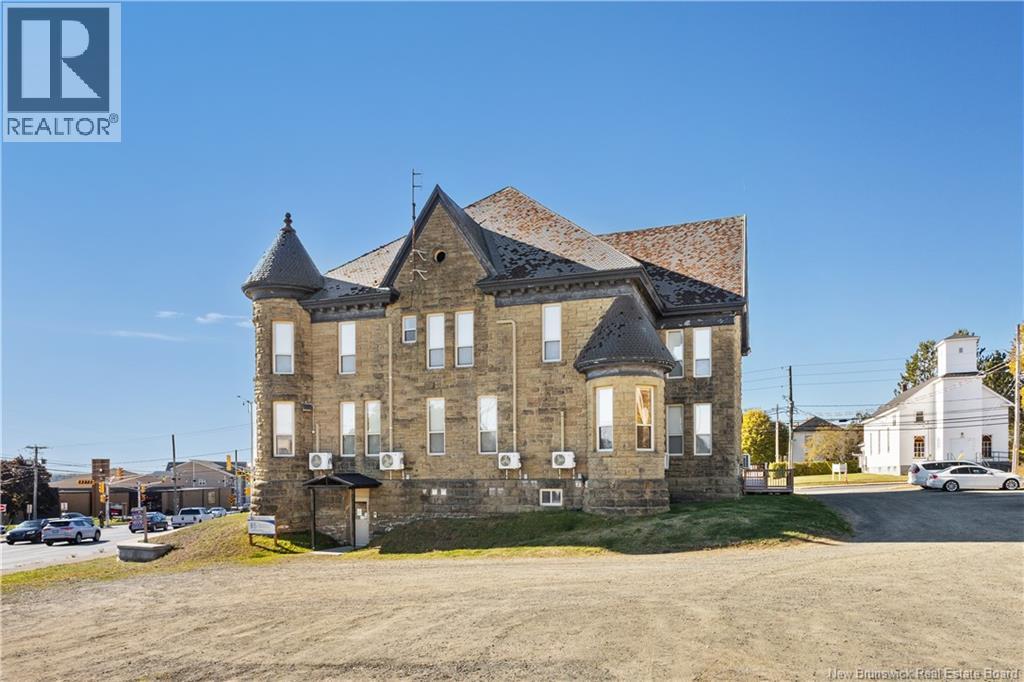 599 King George Highway, Miramichi, New Brunswick  E1V 1N9 - Photo 36 - NB129358