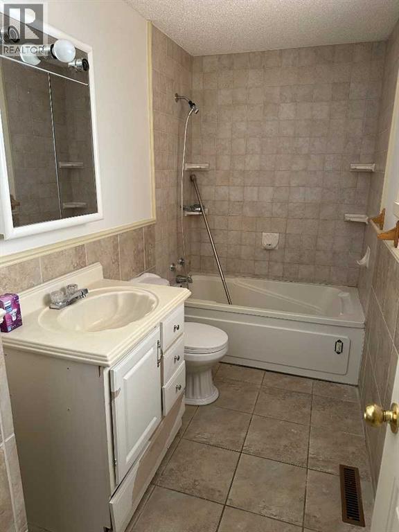 Lorem Ipsum Do, Taber, Alberta  T1G  - Photo 16 - DEMO28507575