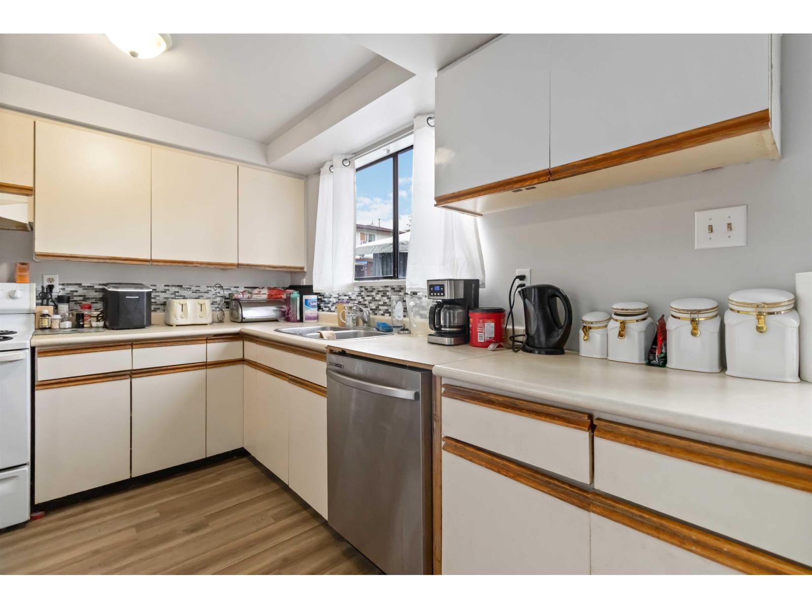 32369 Grebe Crescent, Mission, British Columbia  V2V 4Z2 - Photo 4 - R3055487