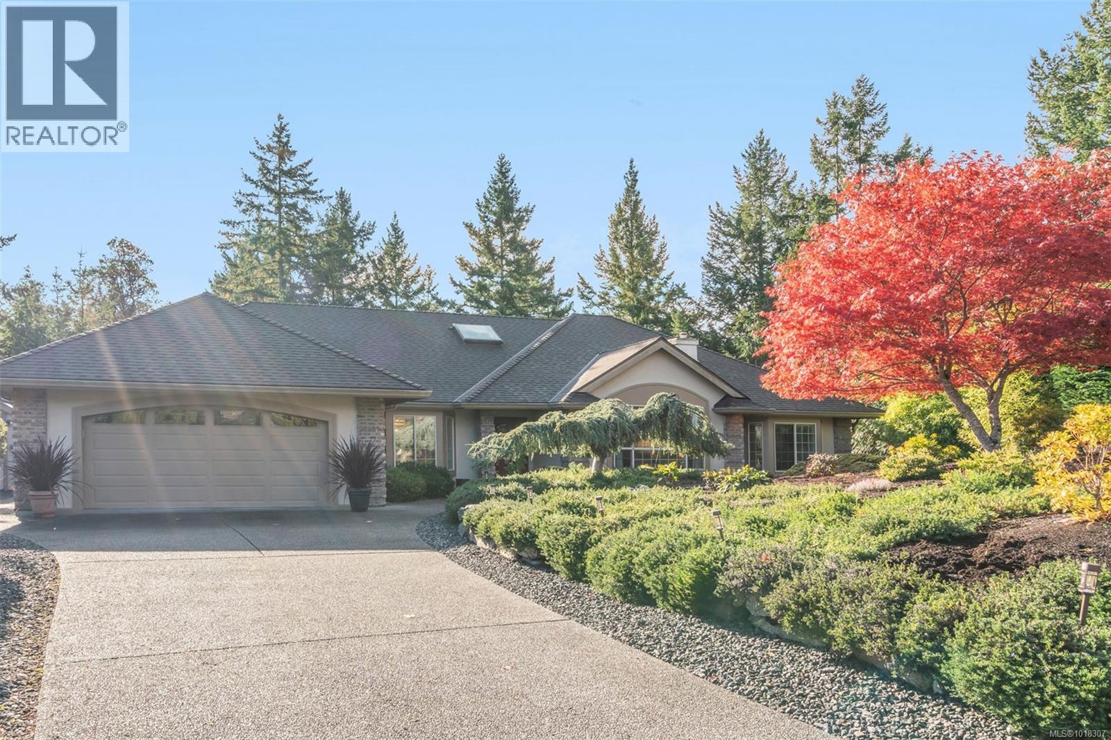 3285 Hobart Pl, Nanoose Bay, British Columbia