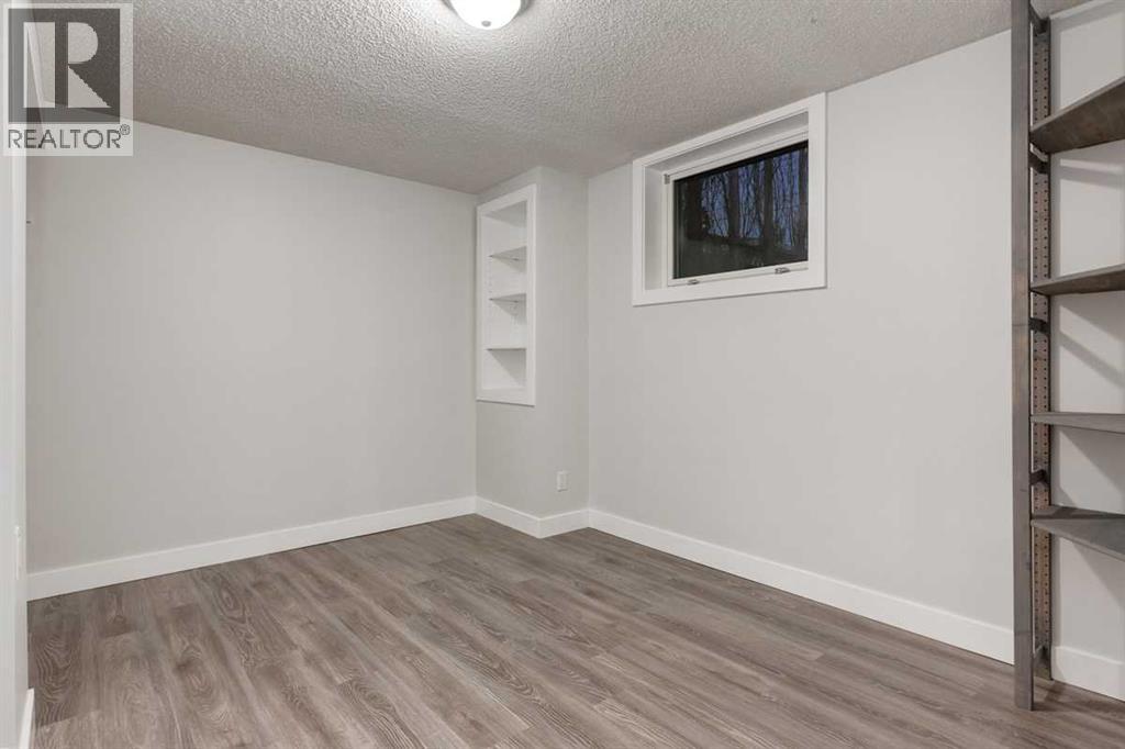 1452 Lake Sylvan Drive Se, Calgary, Alberta  T2J 3C8 - Photo 21 - A2265205