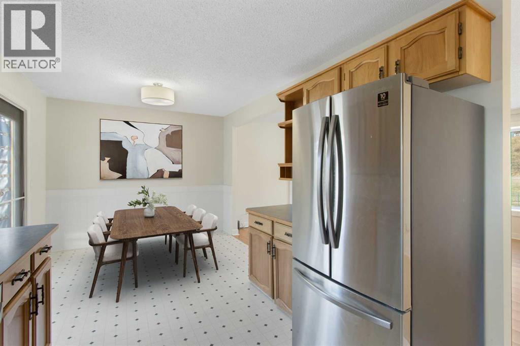 1452 Lake Sylvan Drive Se, Calgary, Alberta  T2J 3C8 - Photo 10 - A2265205