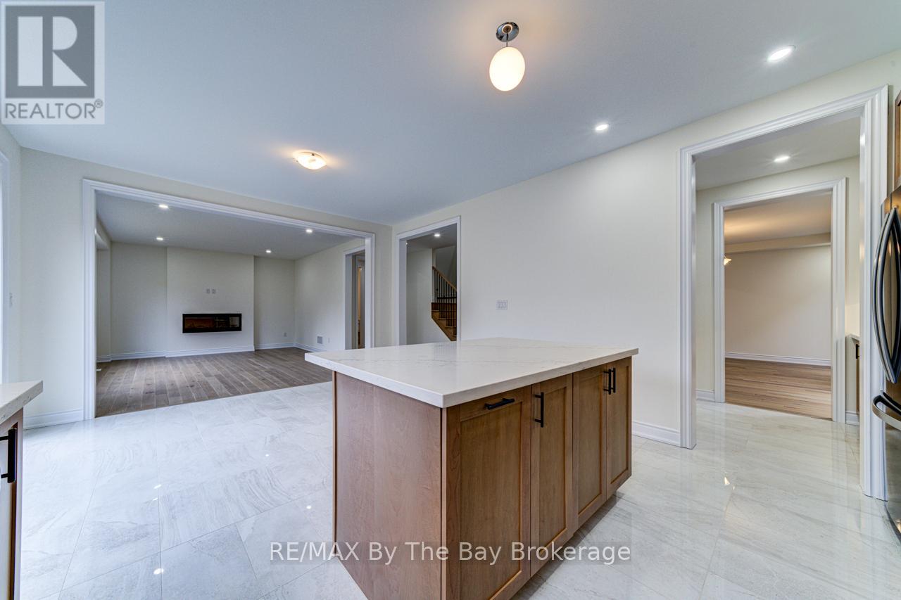 164 Rosanne Circle, Wasaga Beach, Ontario  L9Z 0N1 - Photo 17 - S12546246