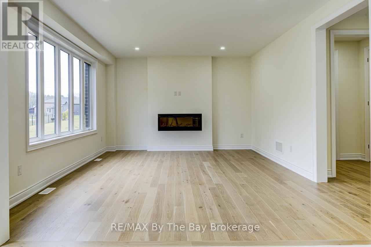 164 Rosanne Circle, Wasaga Beach, Ontario  L9Z 0N1 - Photo 22 - S12546246