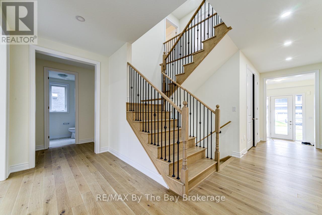 164 Rosanne Circle, Wasaga Beach, Ontario  L9Z 0N1 - Photo 26 - S12546246