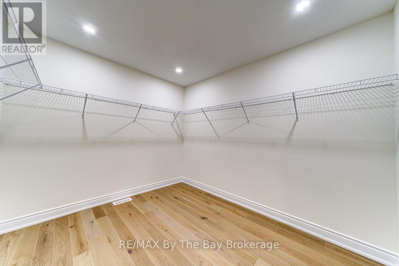 164 Rosanne Circle, Wasaga Beach, Ontario  L9Z 0N1 - Photo 45 - S12546246