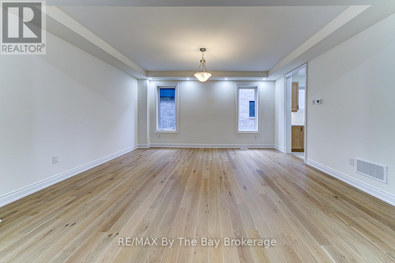 164 Rosanne Circle, Wasaga Beach, Ontario  L9Z 0N1 - Photo 8 - S12546246