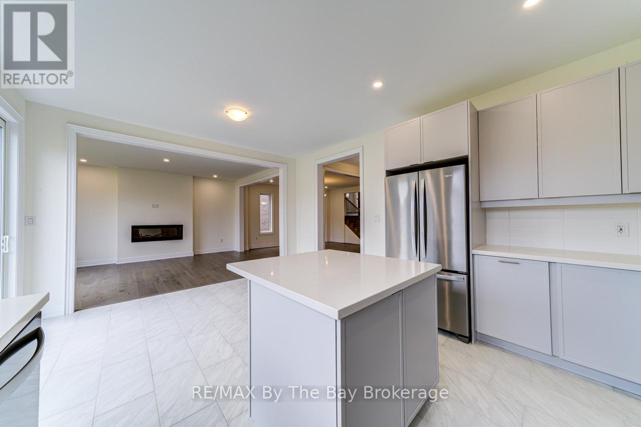 169 Rosanne Circle, Wasaga Beach, Ontario  L9Z 0N1 - Photo 20 - S12546248