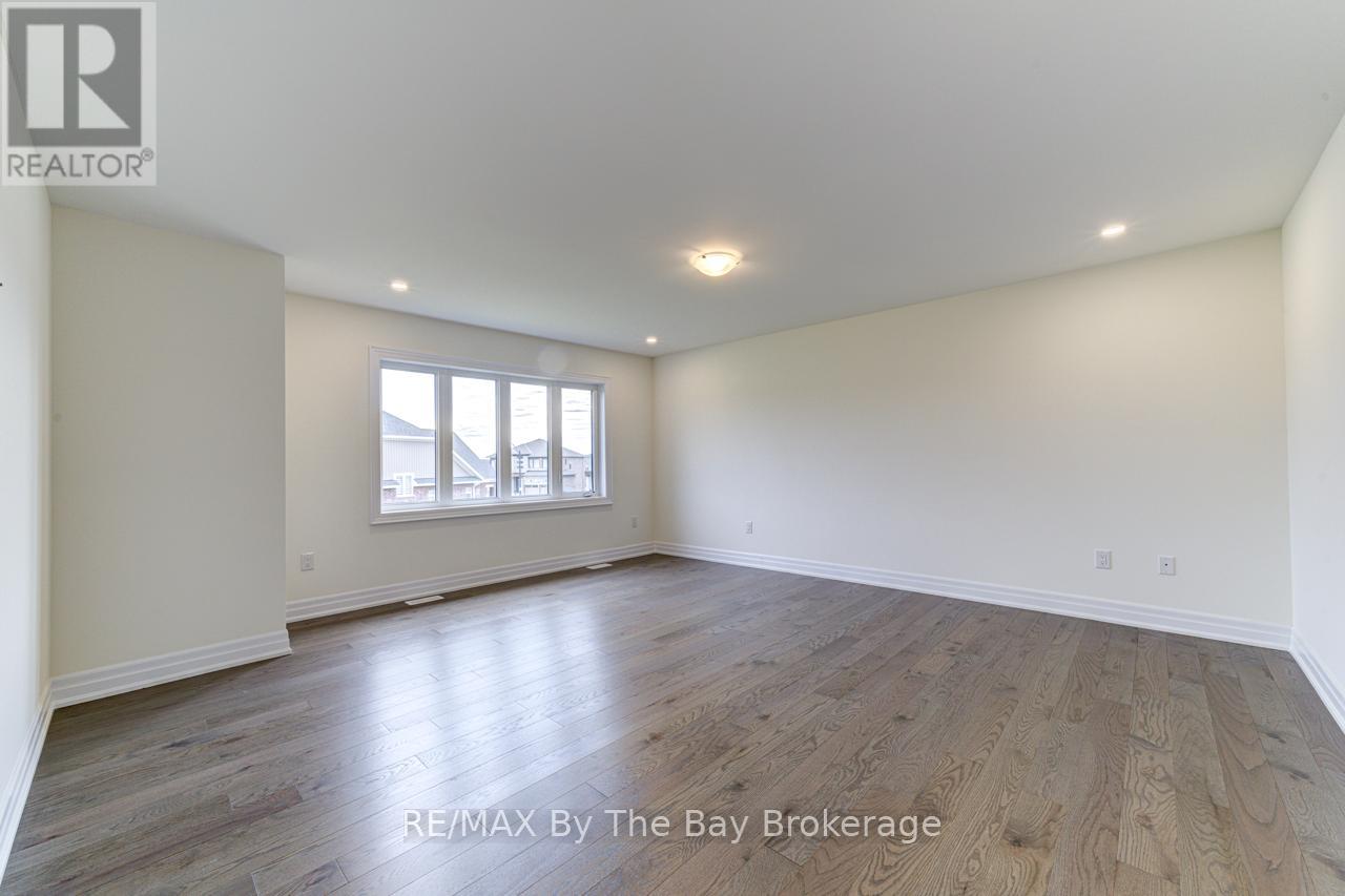 169 Rosanne Circle, Wasaga Beach, Ontario  L9Z 0N1 - Photo 38 - S12546248