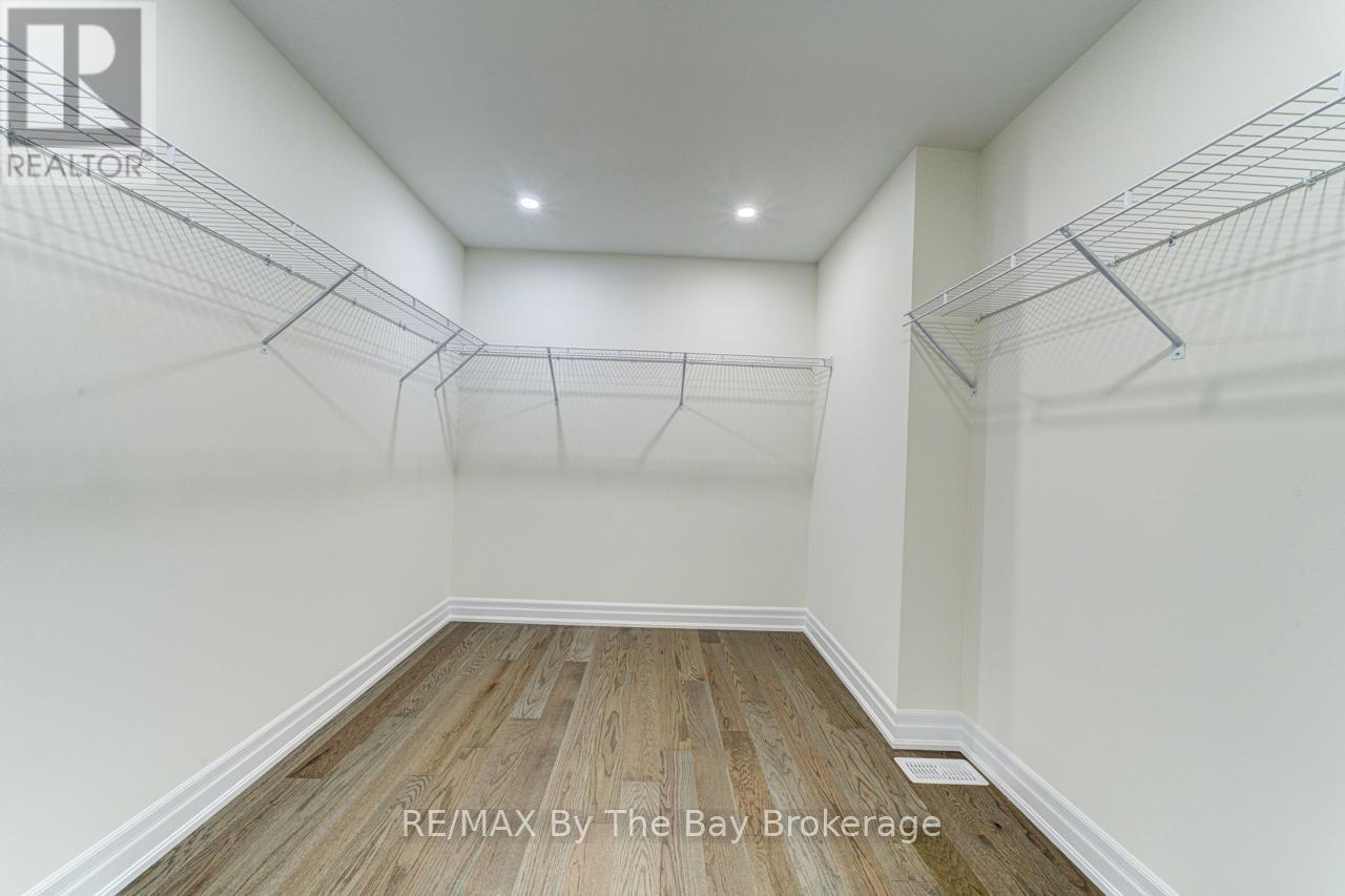 169 Rosanne Circle, Wasaga Beach, Ontario  L9Z 0N1 - Photo 42 - S12546248