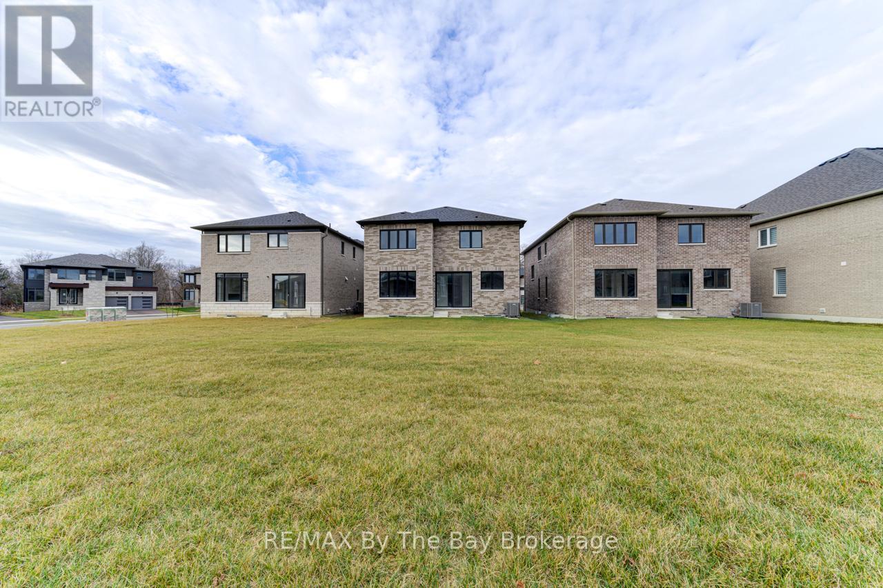 169 Rosanne Circle, Wasaga Beach, Ontario  L9Z 0N1 - Photo 43 - S12546248