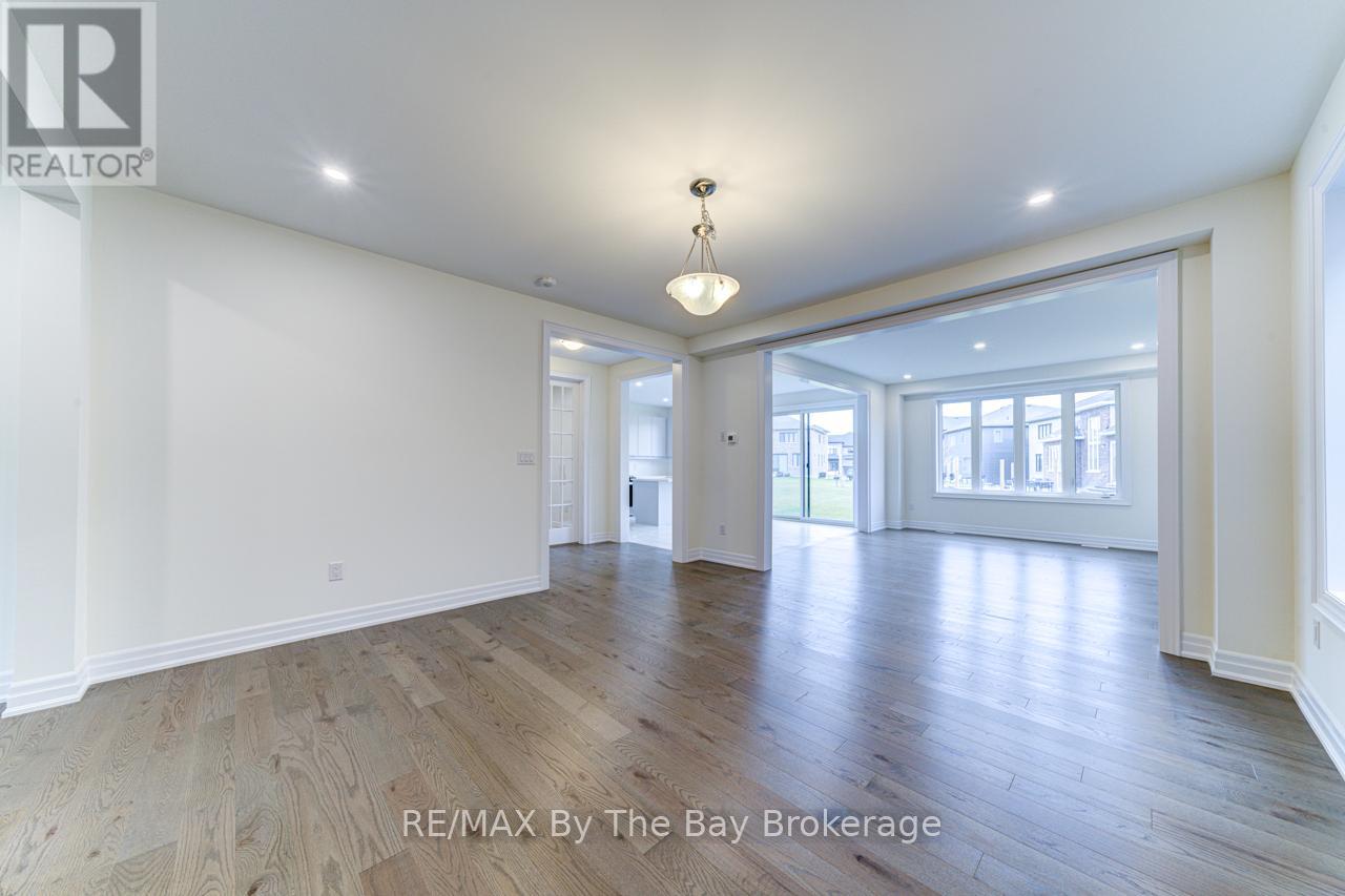 169 Rosanne Circle, Wasaga Beach, Ontario  L9Z 0N1 - Photo 7 - S12546248