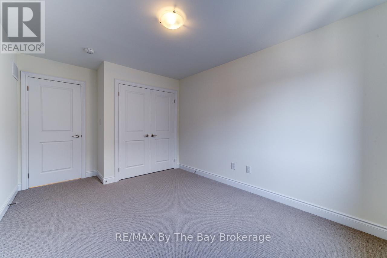 67 Nicort Road, Wasaga Beach, Ontario  L9Z 0N1 - Photo 31 - S12546254