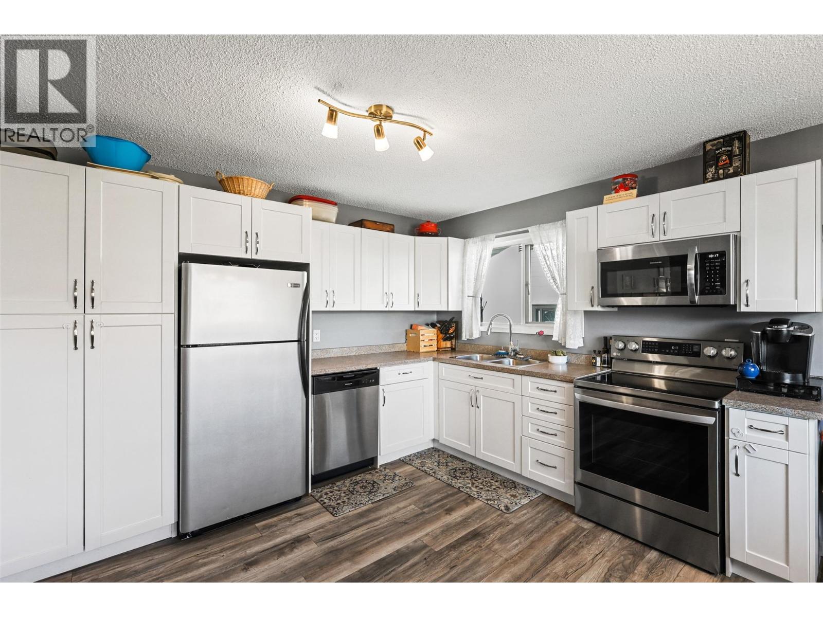 1574 Griffin Terrace, Kamloops, British Columbia  V2B 7R6 - Photo 19 - 10368899