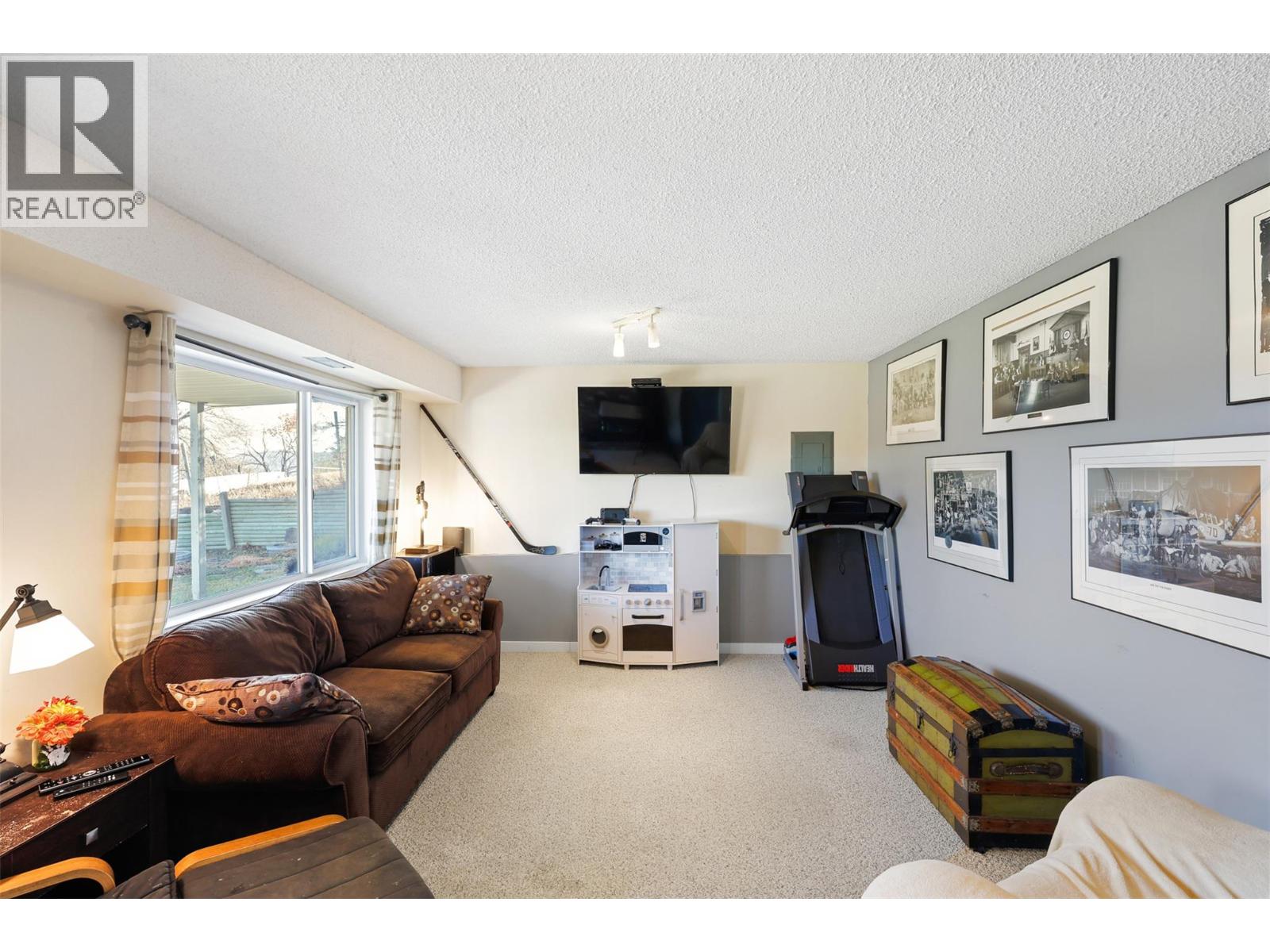 1574 Griffin Terrace, Kamloops, British Columbia  V2B 7R6 - Photo 31 - 10368899