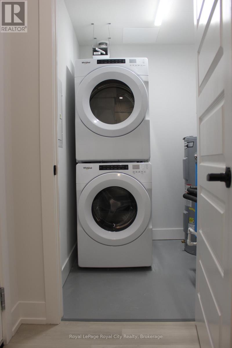 414 - 1100 Lackner Place, Kitchener, Ontario  N2A 0M1 - Photo 4 - X12546278