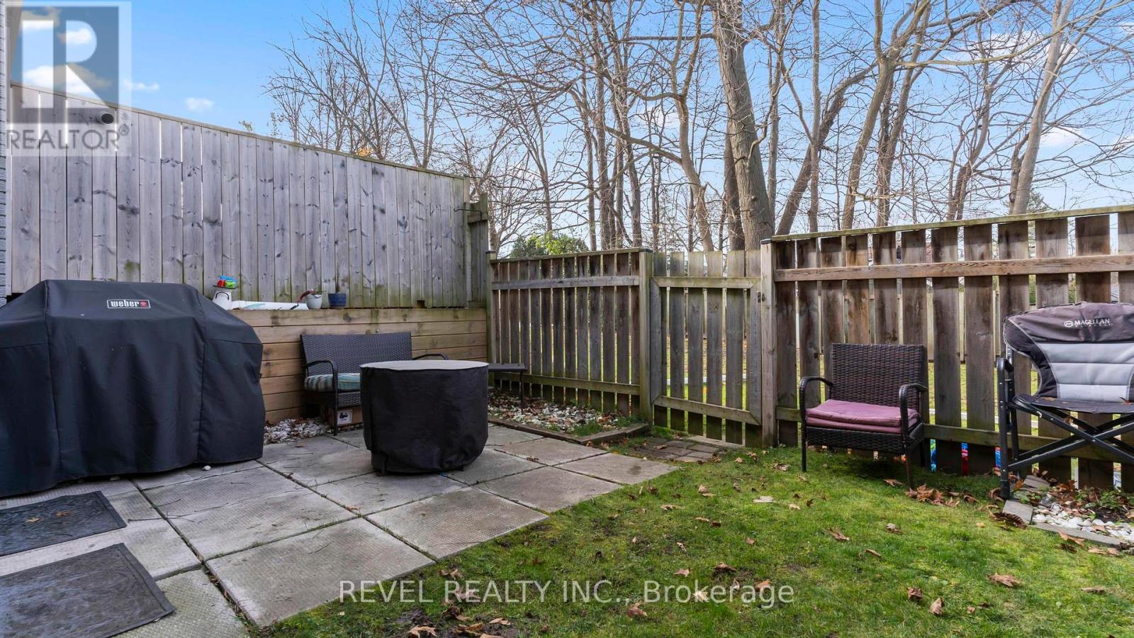 421 Griffith Street, London South, Ontario  N6K 2S3 - Photo 23 - X12546308