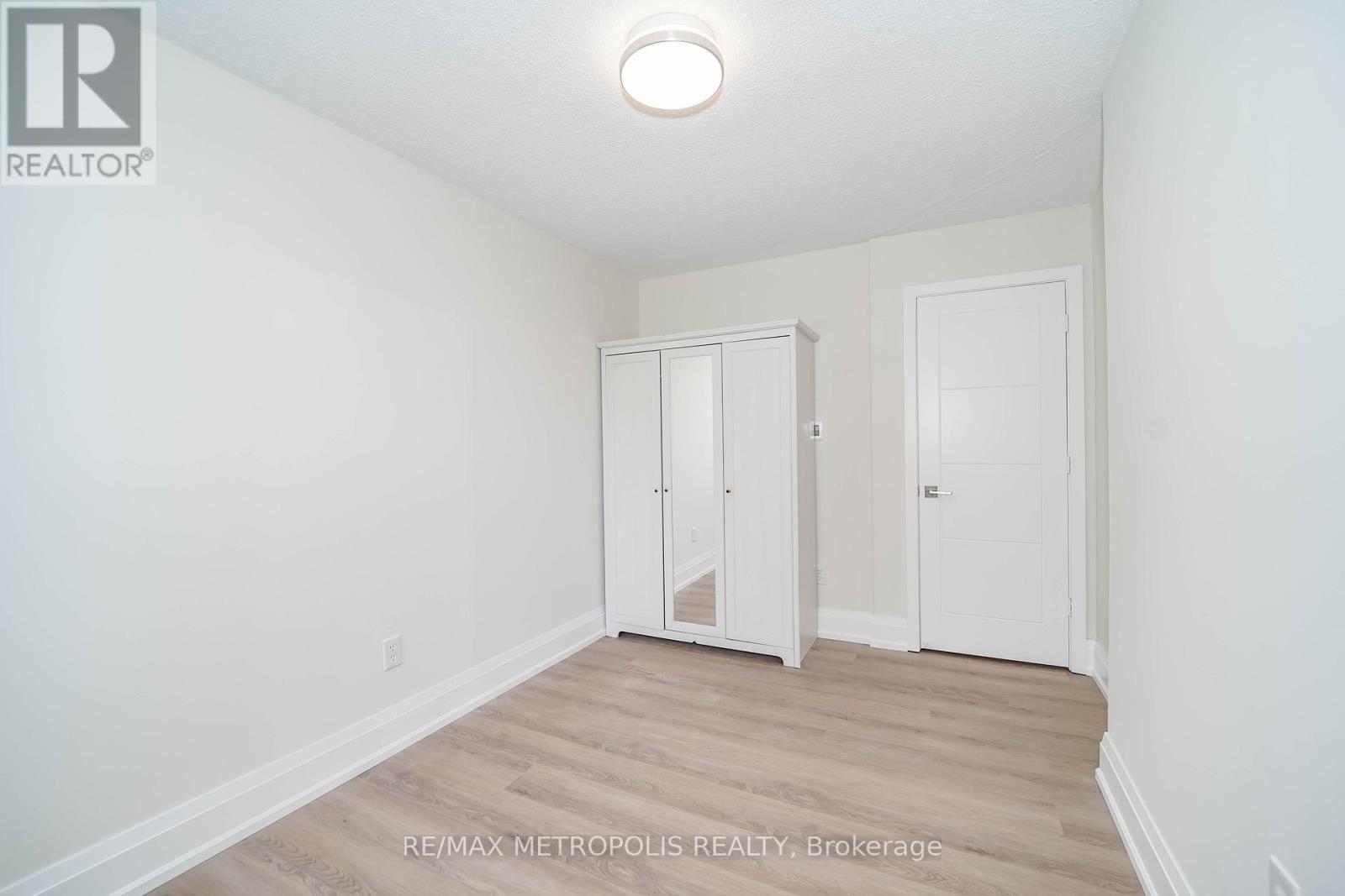 206 - 10 Muirhead Road, Toronto, Ontario  M2J 4P9 - Photo 13 - C12546160