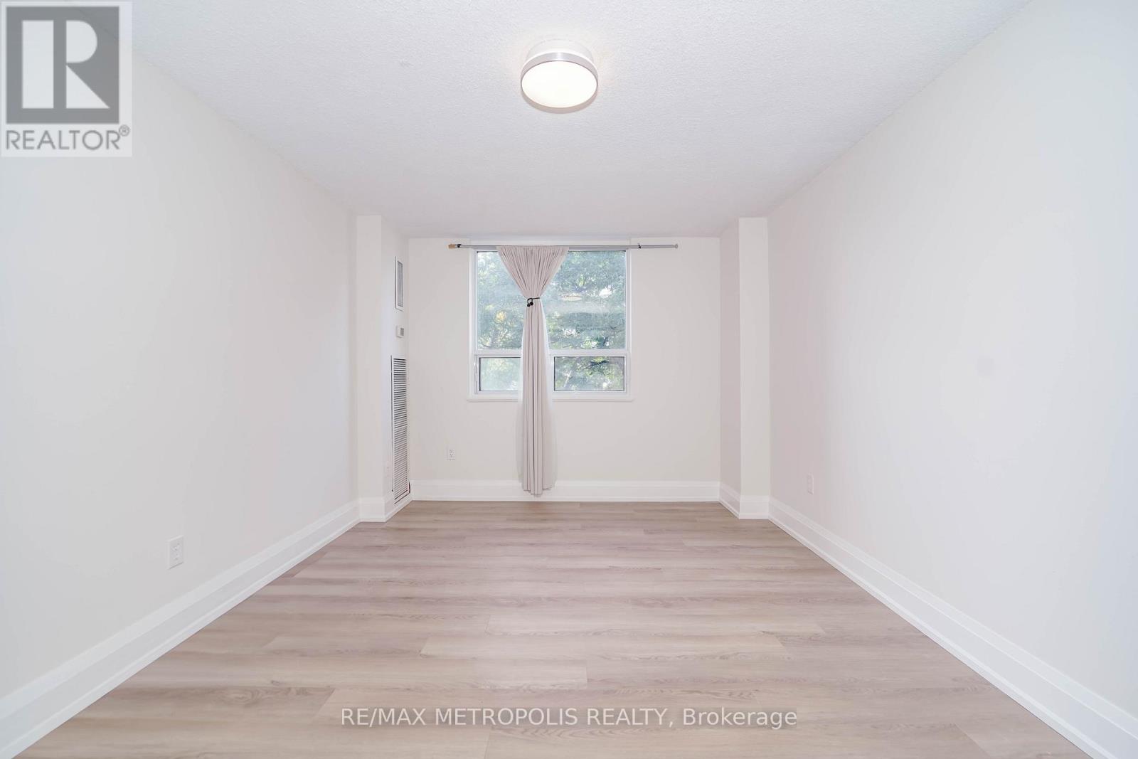 206 - 10 Muirhead Road, Toronto, Ontario  M2J 4P9 - Photo 24 - C12546160