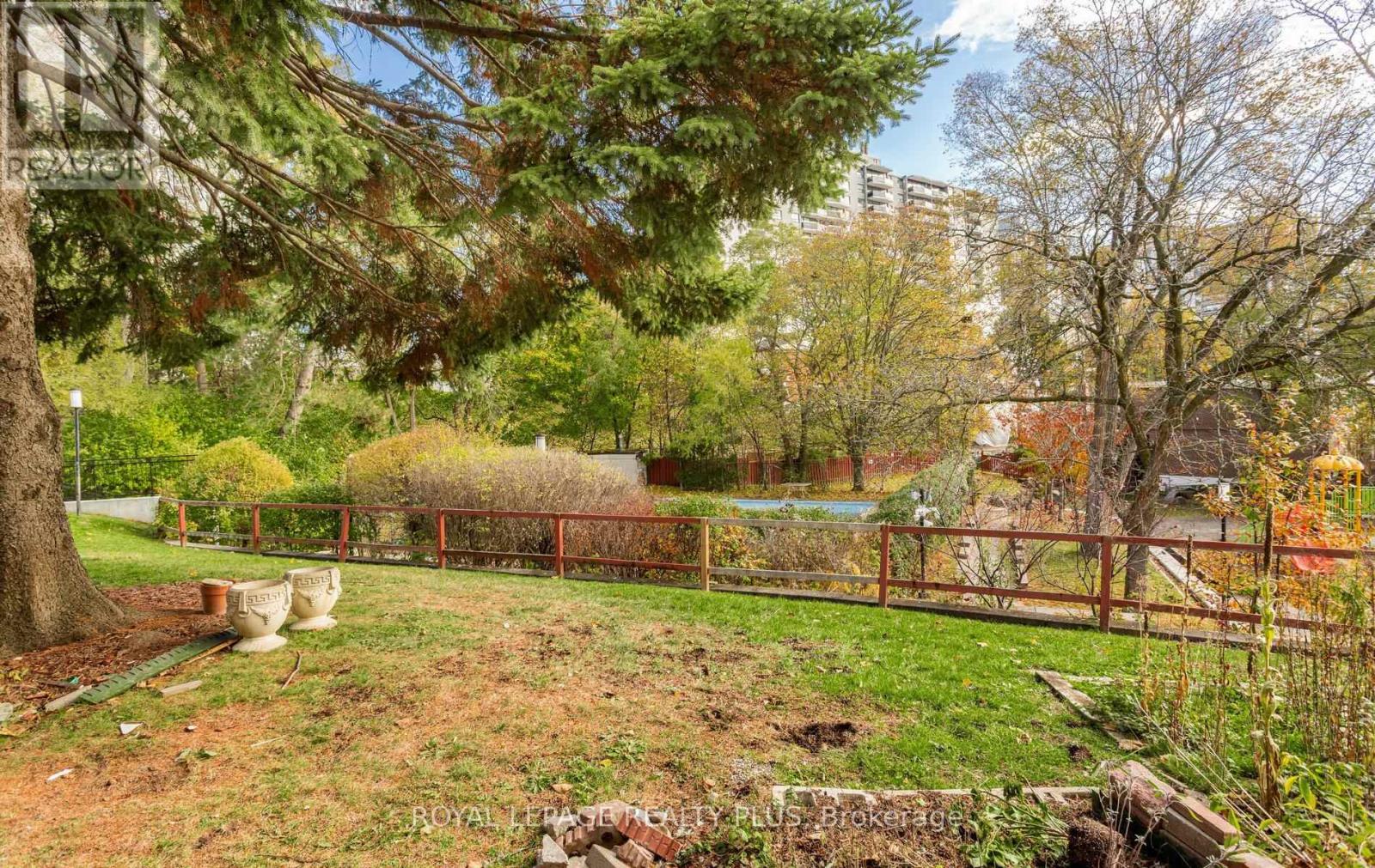 91 - 25 Esterbrooke Avenue, Toronto, Ontario  M2J 2C5 - Photo 20 - C12546204