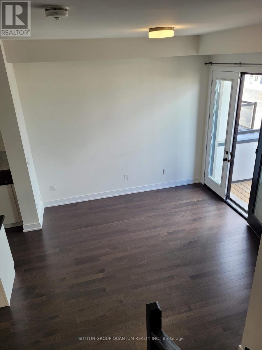 1401 Clarriage Court, Milton, Ontario  L9E 1L6 - Photo 10 - W12545904