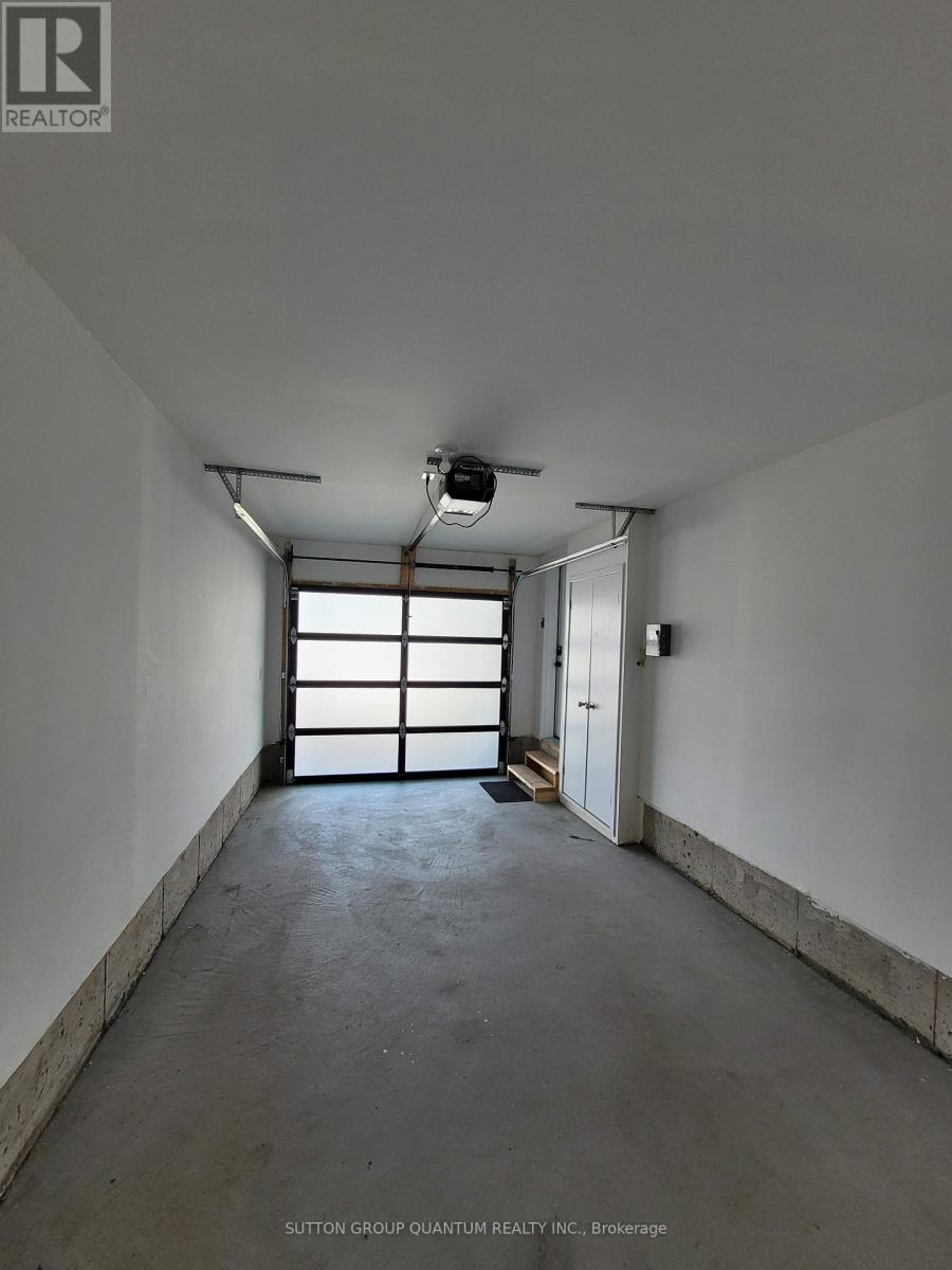 1401 Clarriage Court, Milton, Ontario  L9E 1L6 - Photo 19 - W12545904