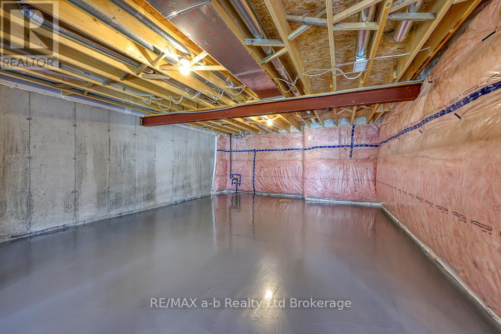 129 Lossing Drive, Norwich, Ontario N0J 1P0 - Photo 24 - X12546322