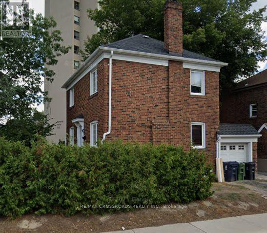 1173 BROADVIEW AVENUE, Toronto, Ontario