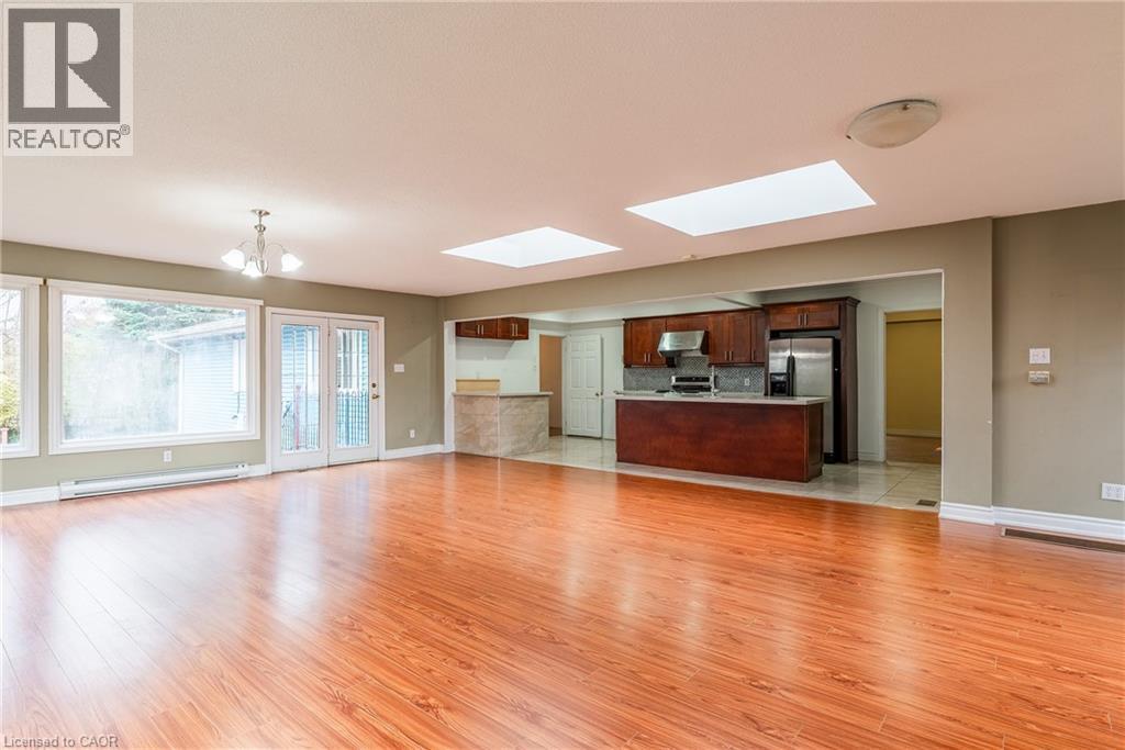 1242 Rebecca Street, Oakville, Ontario L6L 1Z2 - Photo 9 - 40788370