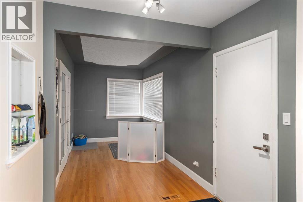 1437 23 Street Sw, Calgary, Alberta  T3C 1H5 - Photo 5 - A2258953