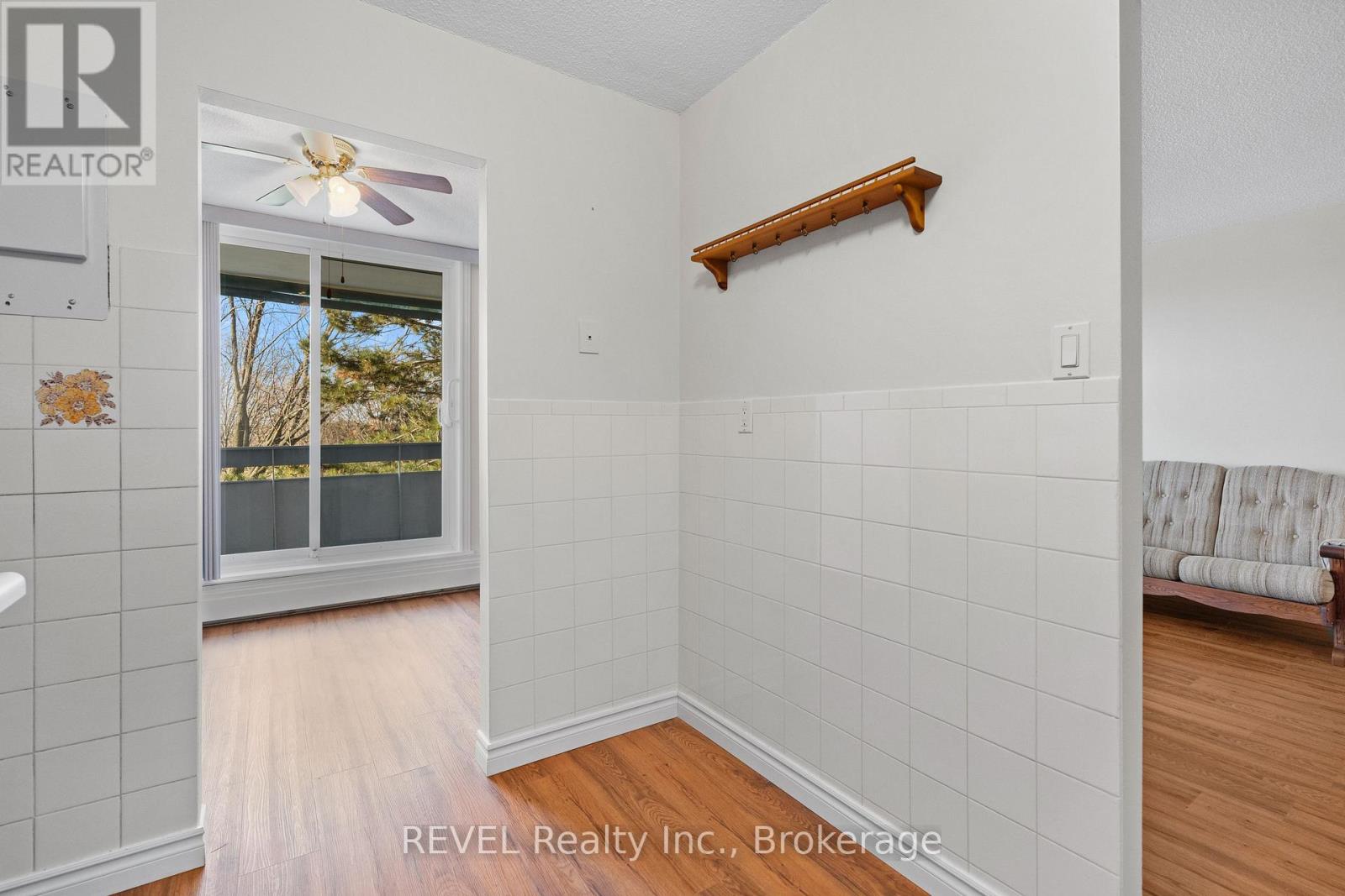 411 - 365 Geneva Street, St. Catharines, Ontario L2N 5S7 - Photo 10 - X12546372