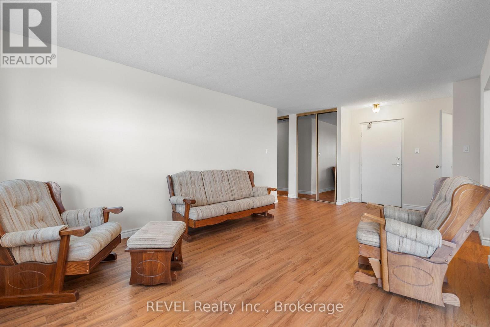 411 - 365 Geneva Street, St. Catharines, Ontario L2N 5S7 - Photo 11 - X12546372