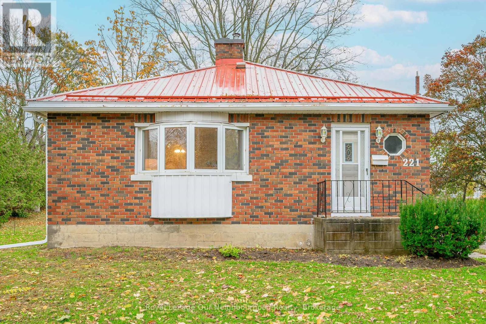 221 Liberty Street N, Clarington, Ontario L1C 2M6 - Photo 43 - E12546378
