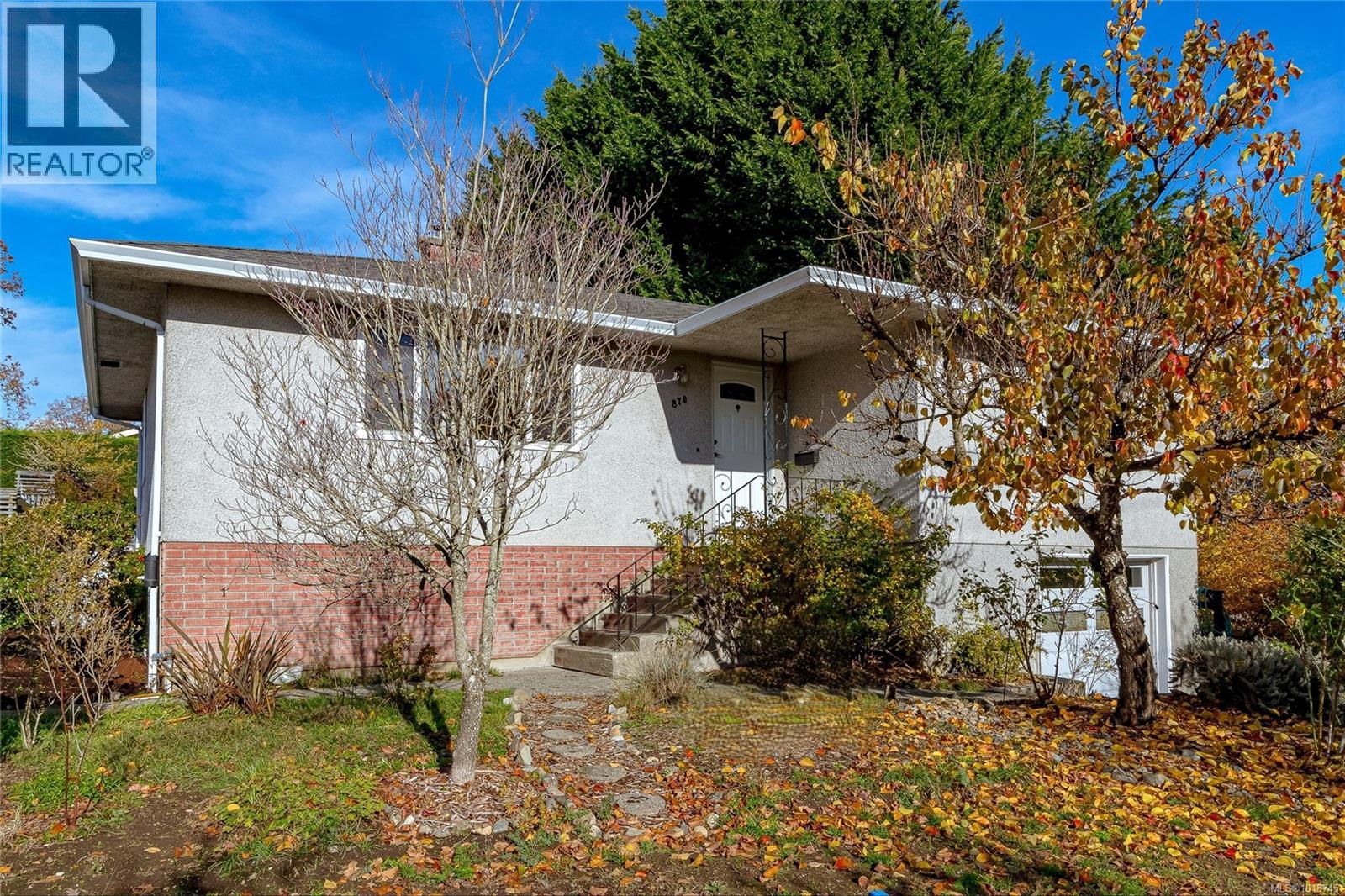870 Beckwith Ave, Saanich, British Columbia