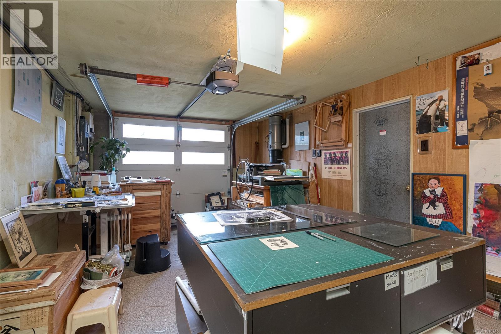 870 Beckwith Ave, Saanich, British Columbia  V8X 3S4 - Photo 30 - 1018745