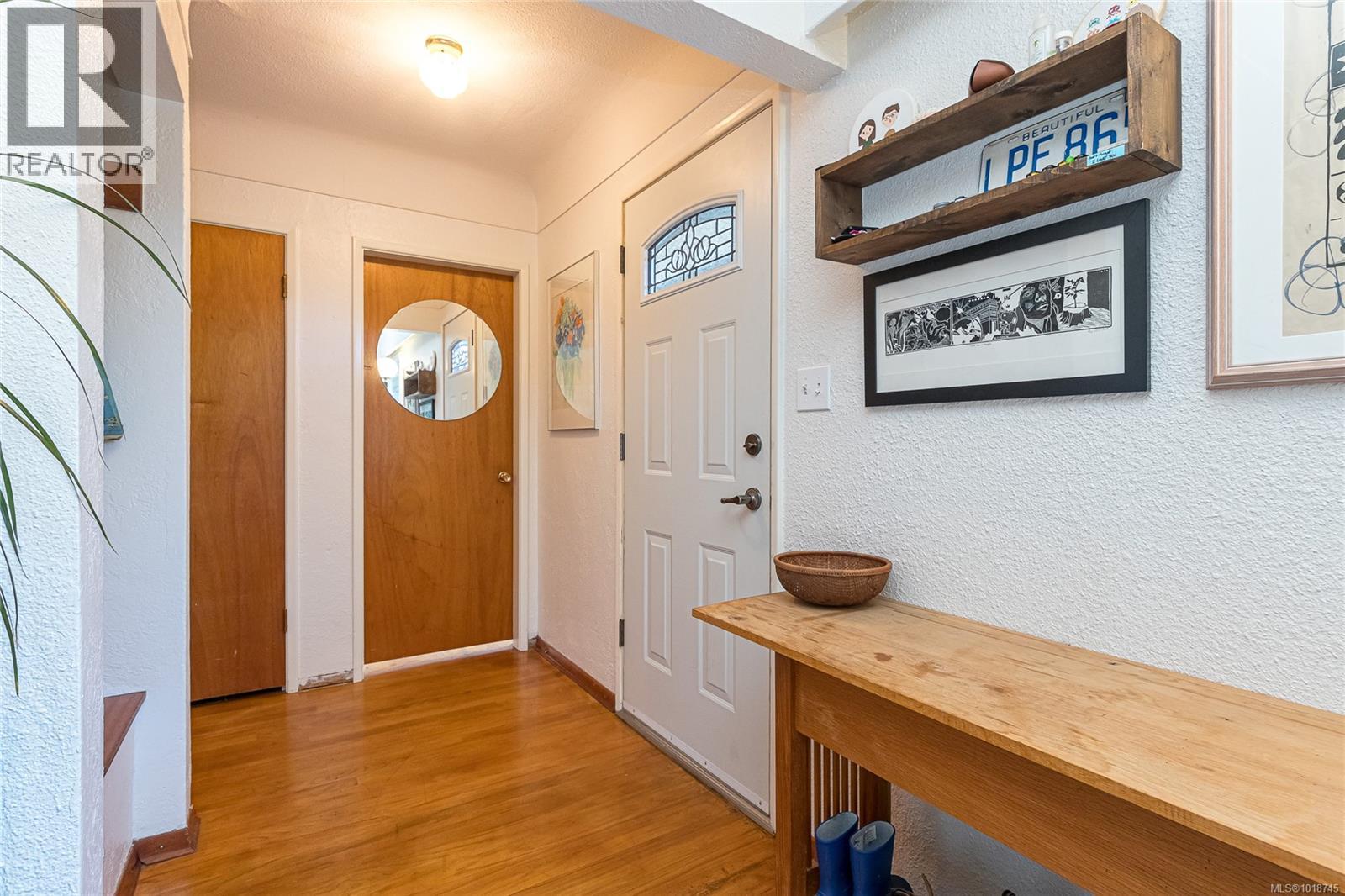 870 Beckwith Ave, Saanich, British Columbia  V8X 3S4 - Photo 6 - 1018745